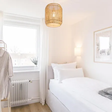 Innenstadt - Happyhome - Direkt In Der Porschestrasse, 5 Personen & Kind, 3