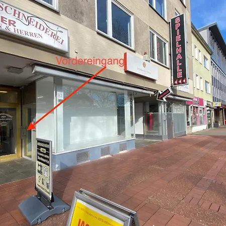 Appartamento Zentrum - Happyhome - Direkt In Der Porschestrasse, 5 Personen & Kind, 3 Betten