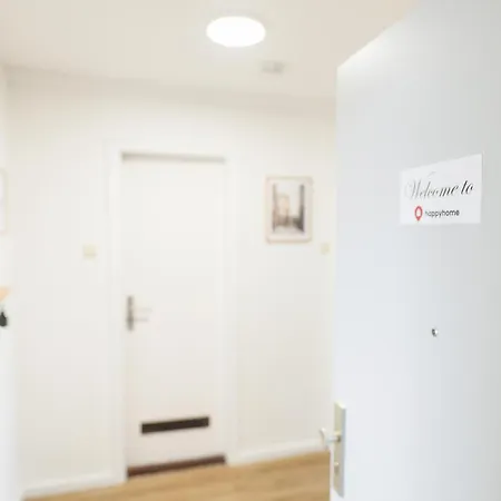 Innenstadt - Happyhome - Direkt In Der Porschestrasse, 5 Personen & Kind, 3 Wolfsburg