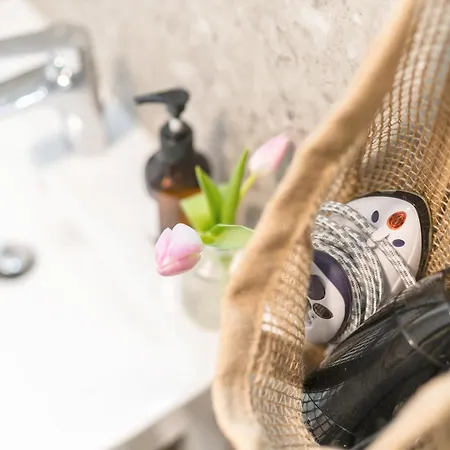 Innenstadt - Happyhome - Direkt In Der Porschestrasse, 5 Personen & Kind, 3 * Wolfsburg