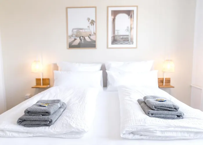 Apartman Zentrum - Happyhome - Direkt In Der Porschestrasse, 5 Personen & Kind, 3 Betten Wolfsburg